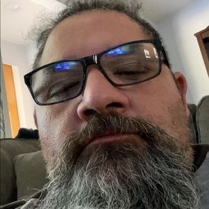 Meet your Posher, Noel